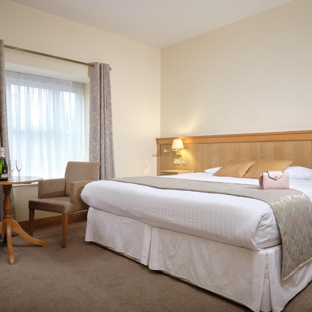 Mahon'S Hotel Irvinestown Ngoại thất bức ảnh